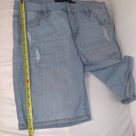 Tinseltown Denim Couture High Rise Distressed Light Wash Women’s Shorts Size 9 - Picture 6 of 13